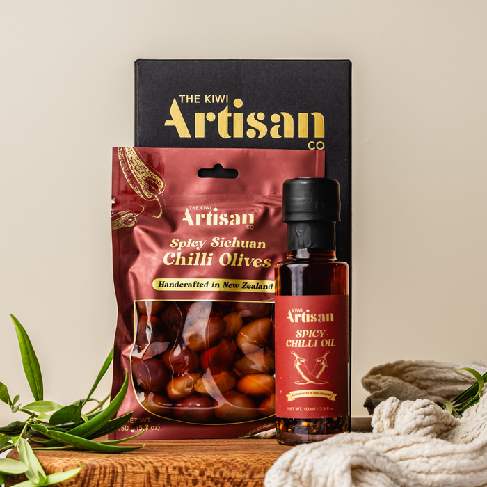 Chilli gift pack with spicy oil and Sichuan chilli olives
